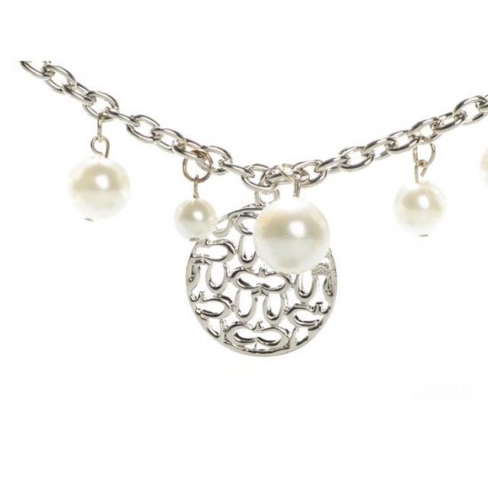 Coach Pearl Logo Circle Silver Necklaces CYH Coach Pearl Logo Circle Silver Necklaces CYH